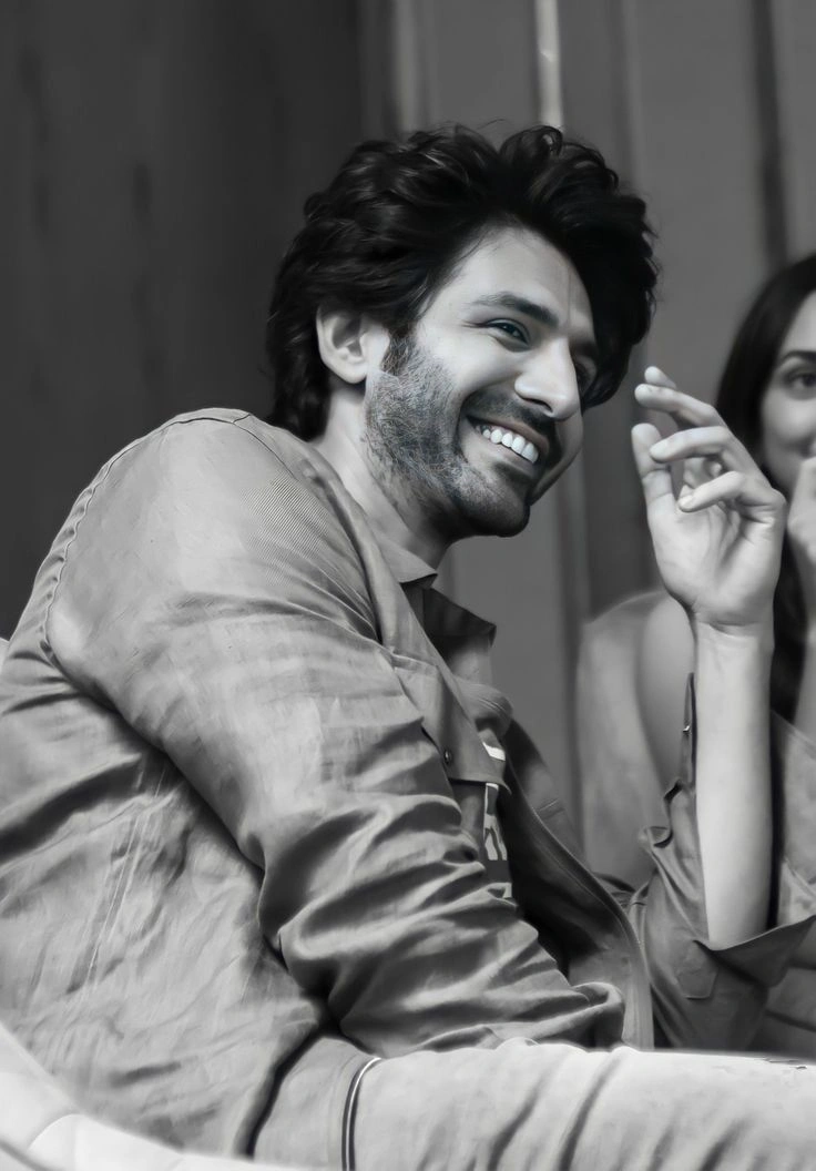 kartik aaryan hairstyle