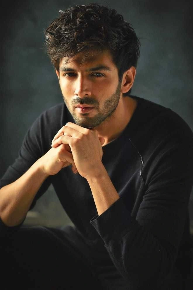 kartik aaryan hairstyle