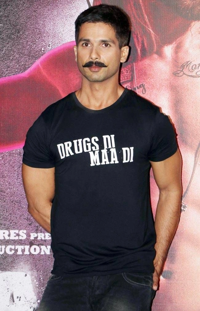 shahid kapoor hairstyle
