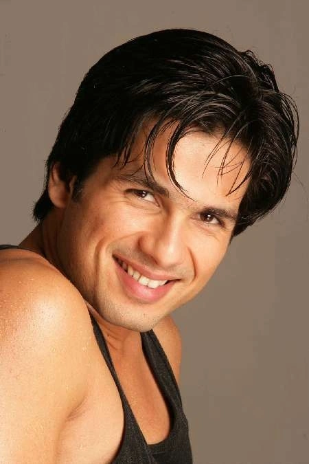 shahid kapoor hairstyle