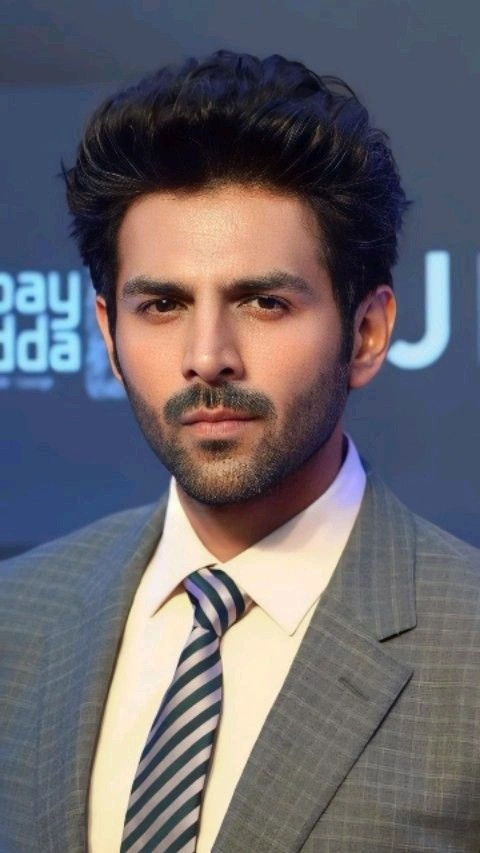 kartik aaryan hairstyle
